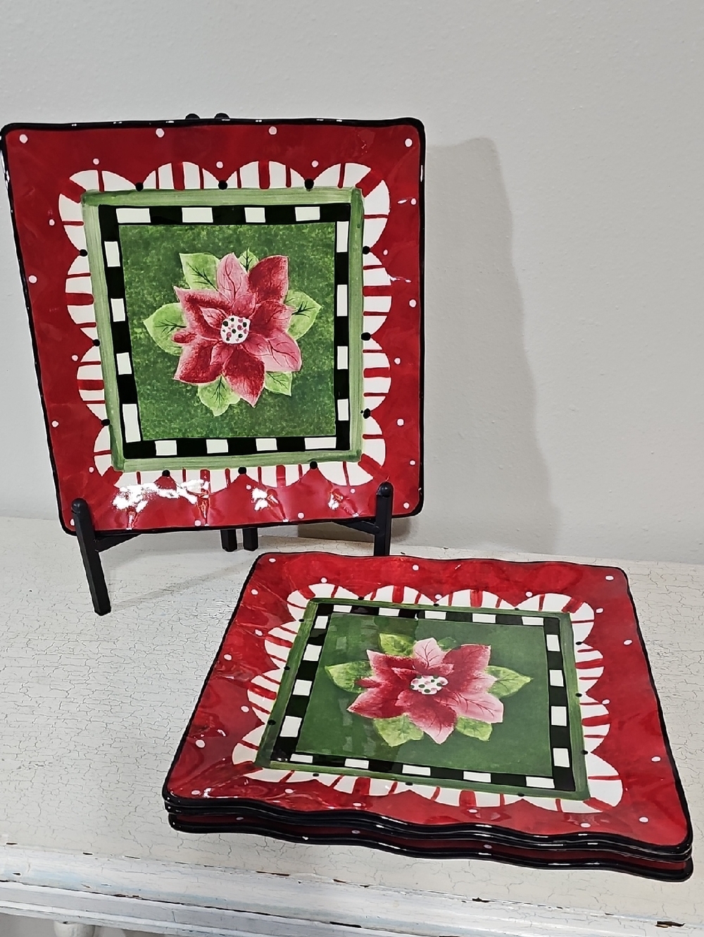 🎄 Sue Zipkin for Certified International Poinsettia Square Dinner Plates Set of